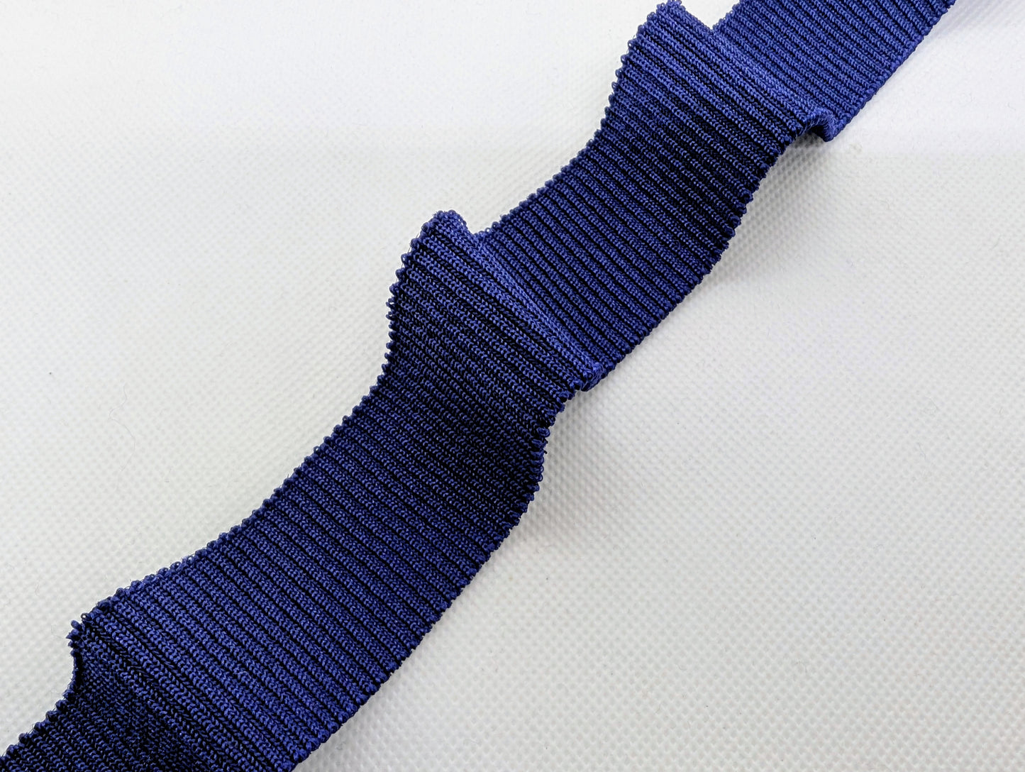 Bord-côte en polyester brillant et élasthanne