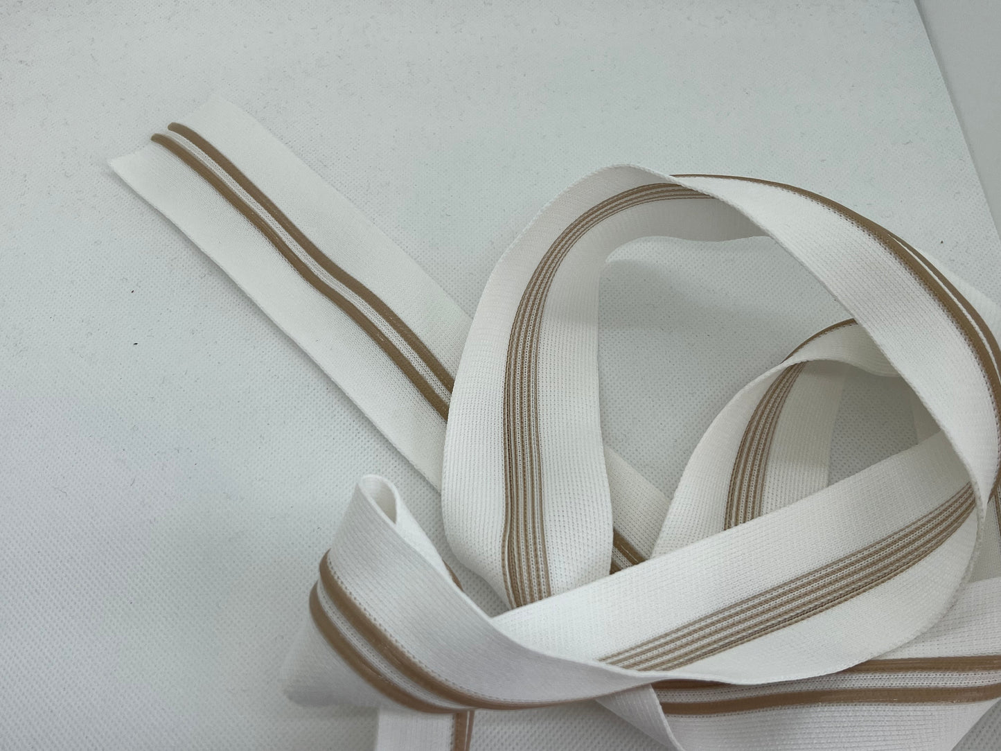 Ruban maille silicone blanc (lot 5m)