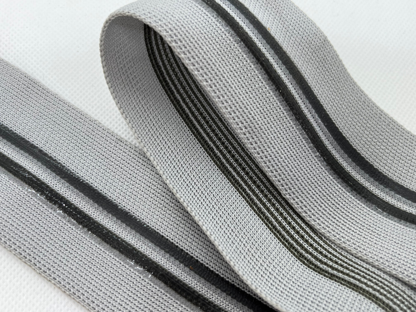 Ruban maille silicone gris (2m)