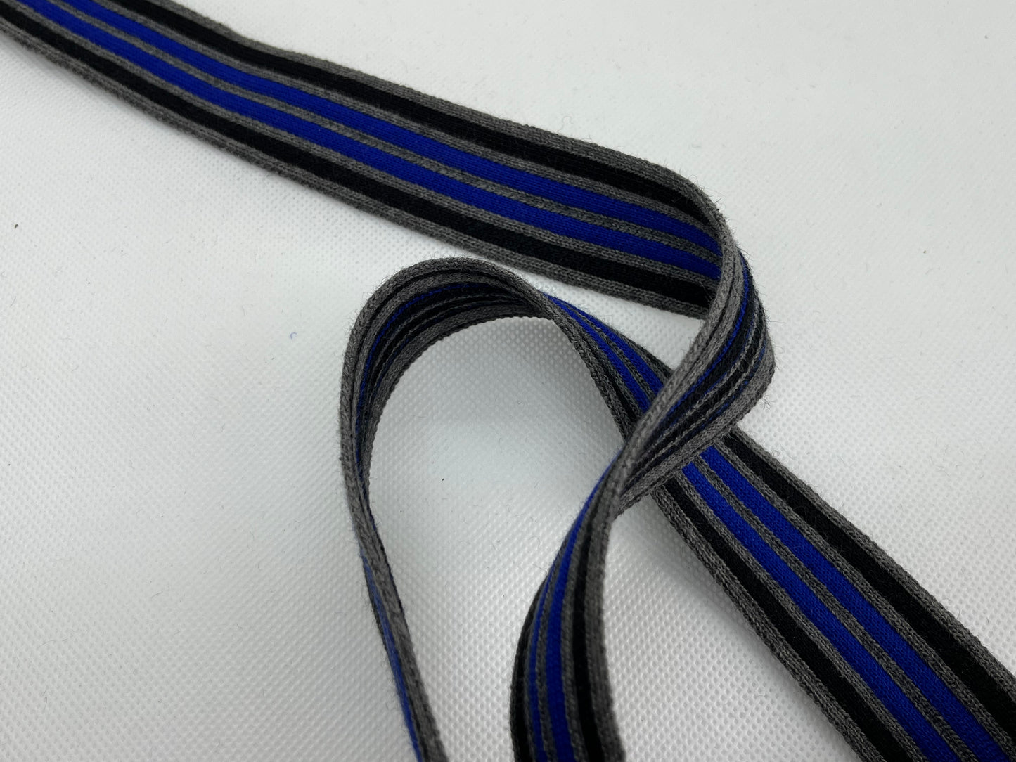 Ruban maille rayé gris (lot 5m)