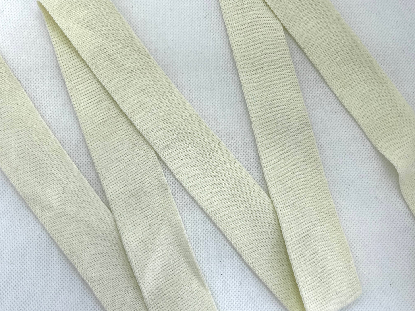 Ruban maille blanc (lot 5m)