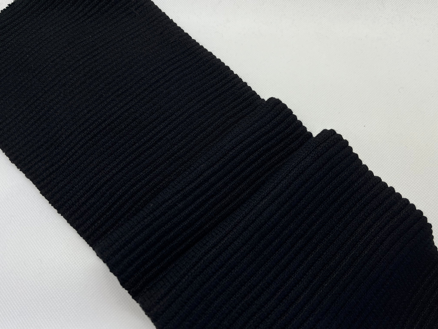 Bord-côte basique noir uni (viscose)