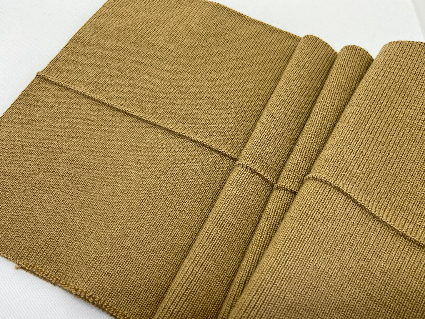 Bord-côte uni caramel (acrylique laine)