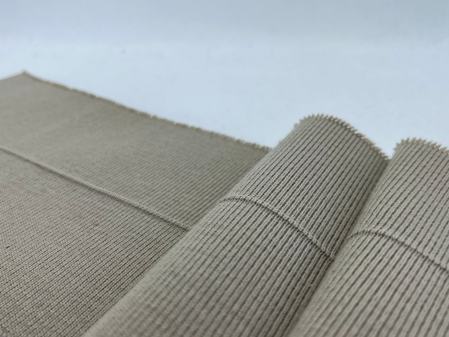 Bord-côte basique taupe uni (coton)