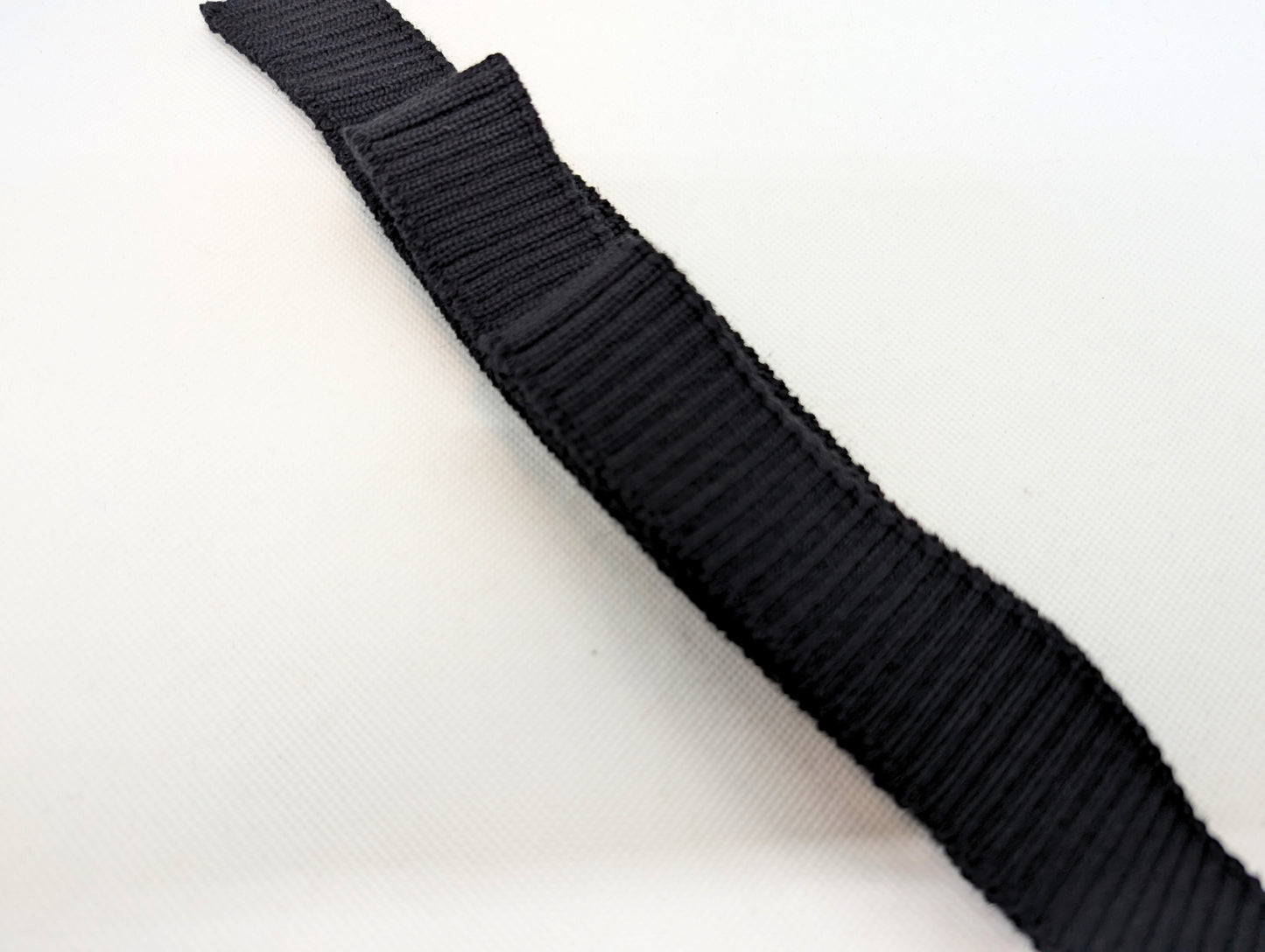 Bord-cote acrylique noir
