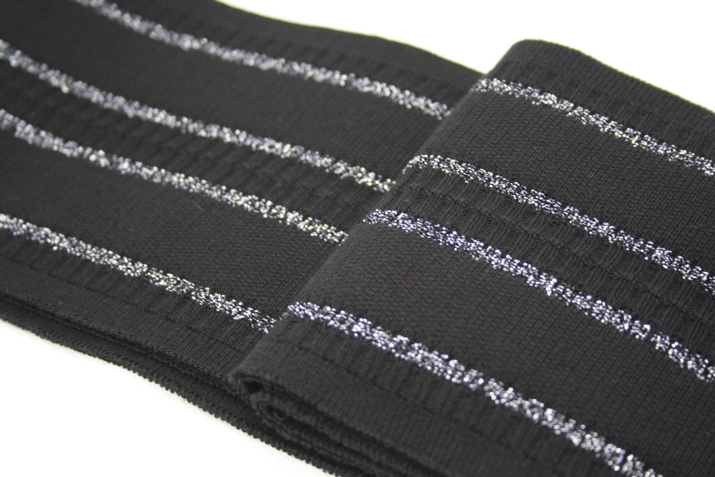 Bord côte noir et rayures lurex brillant