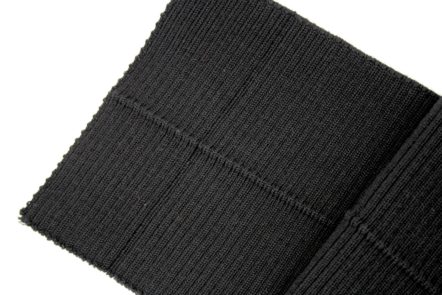 bord cote noir (léger défaut)