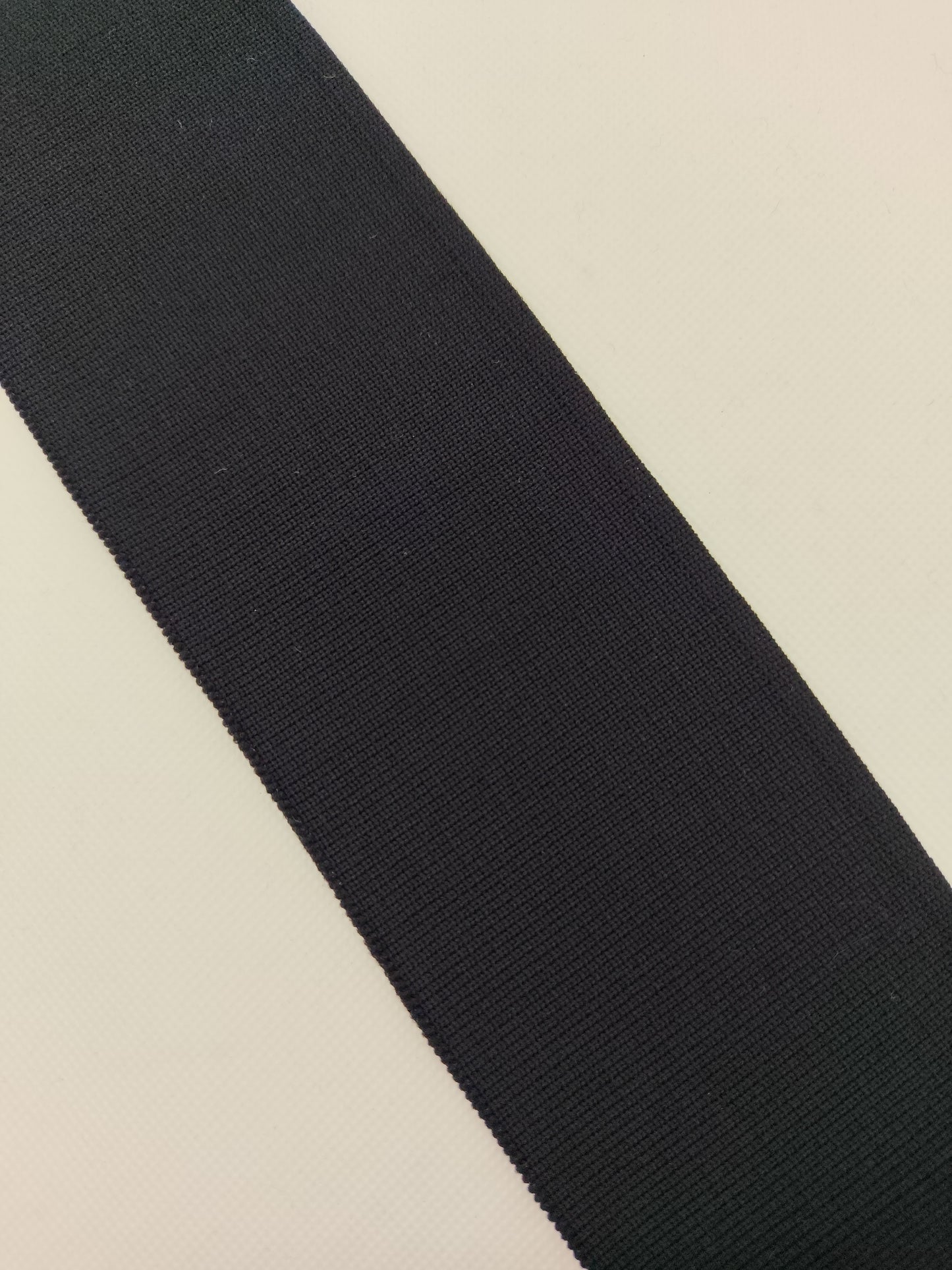 Bord-côte noir simple en polyamide cote 1/1