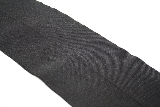 Bord-cote noir en polyester brillant et elasthanne