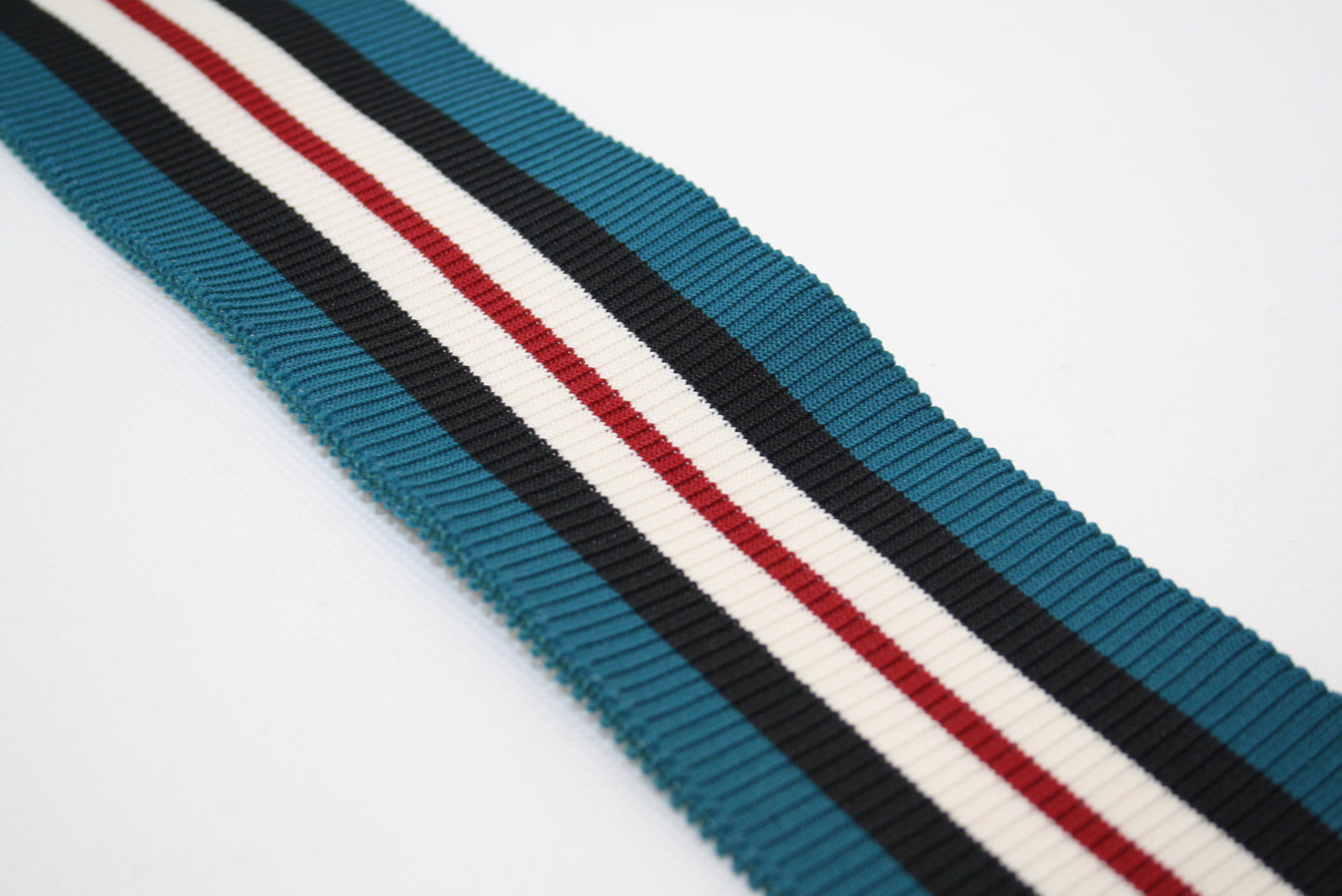 Bord cote raye en polyester et elasthanne