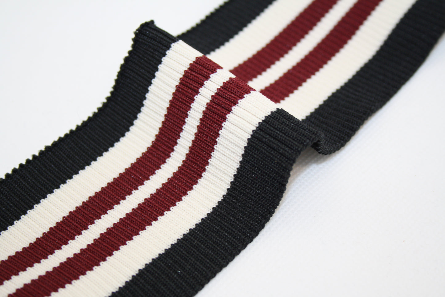 Bord cote raye en polyester elasthanne