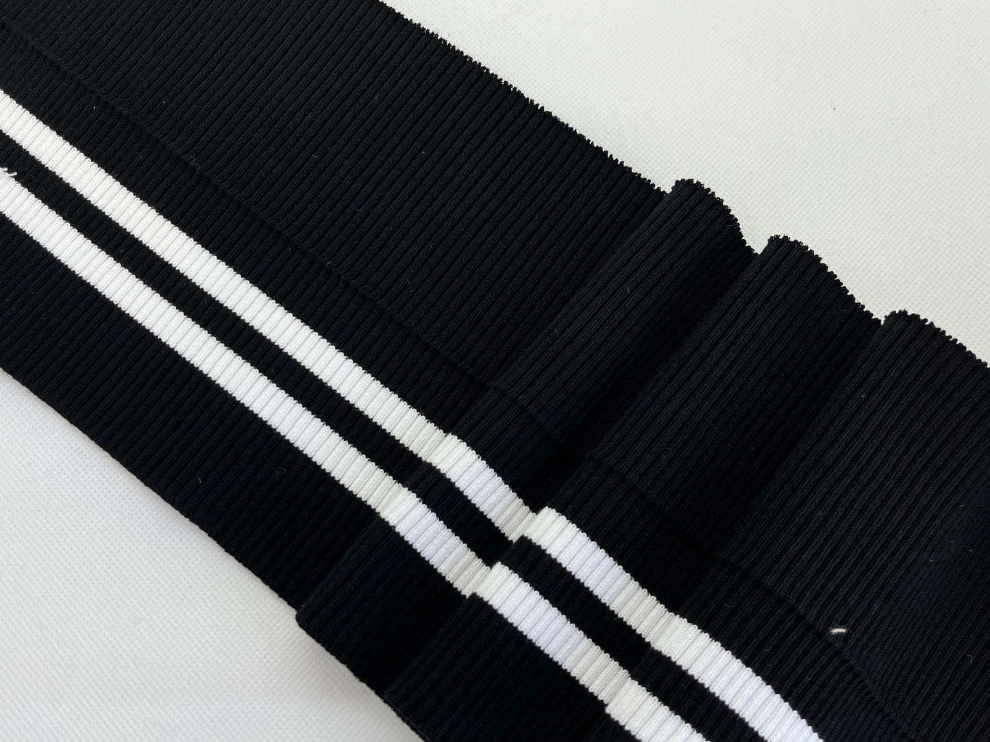 Bord-côte noir rayures blanches (coton)
