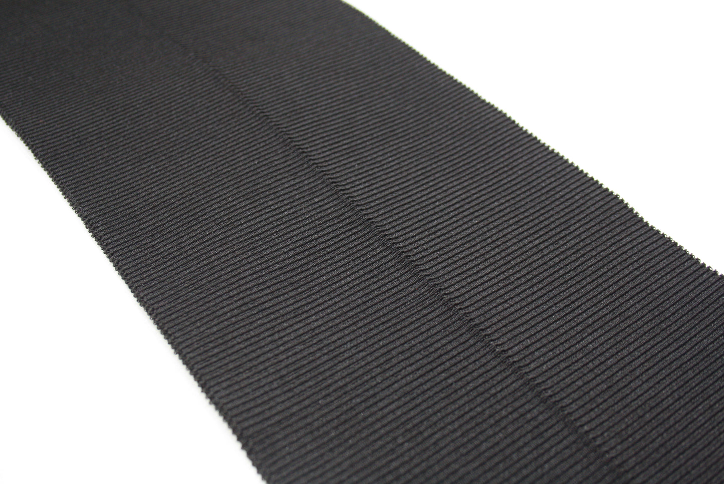 Bord-cote noir en polyester brillant et elasthanne, cote 2/1