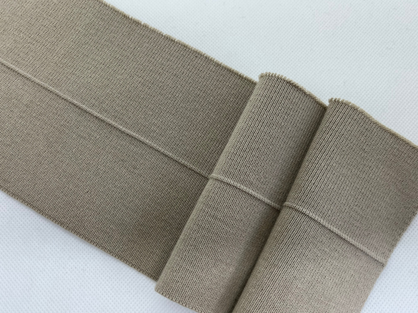 Bord-côte basique taupe uni (coton)