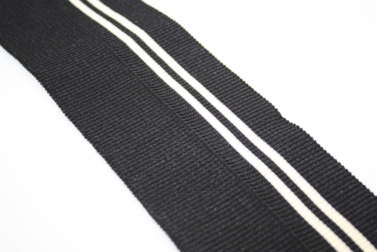 Bord-cote raye en polyester brillant et EAPA en cote 2/1