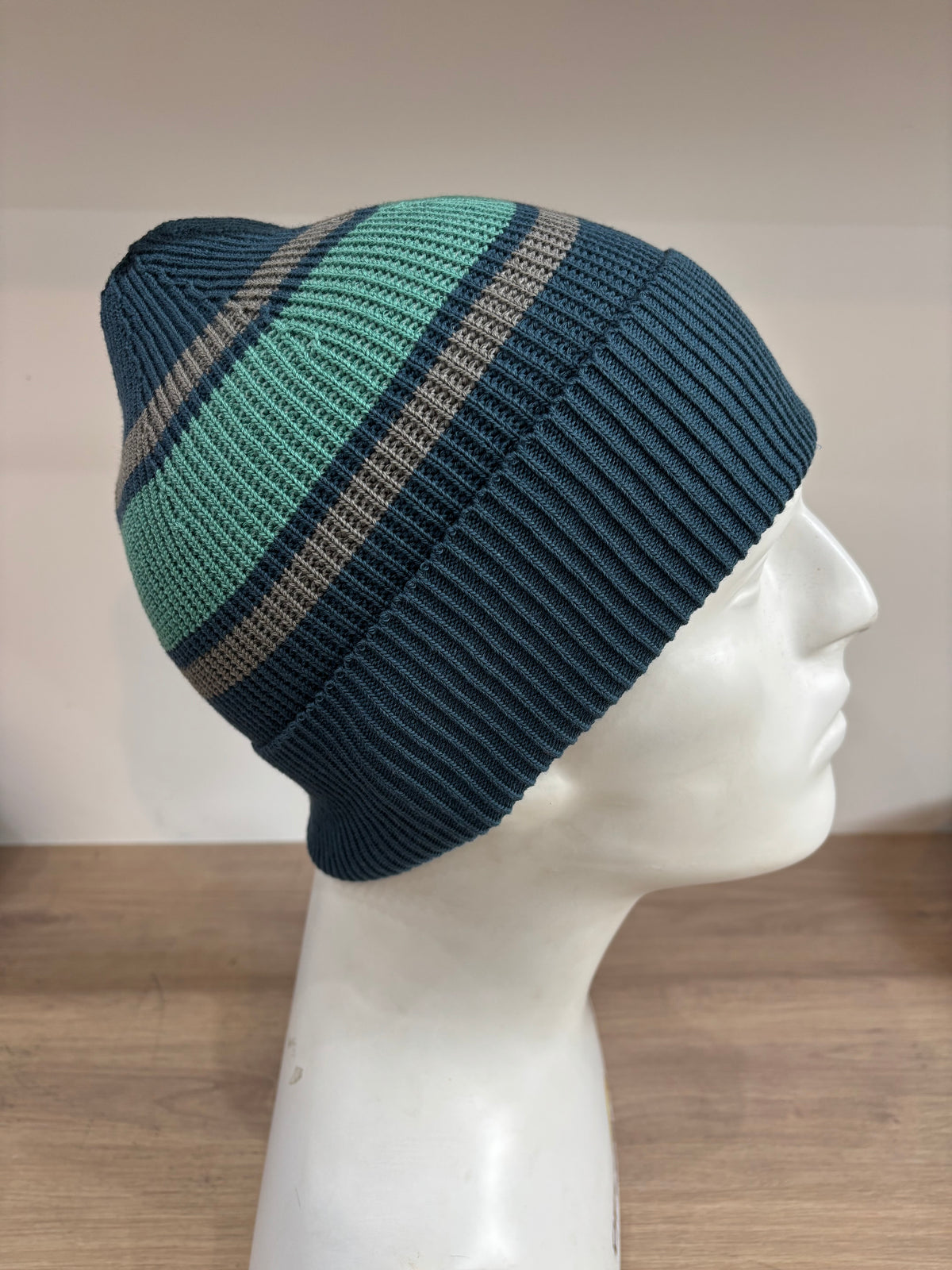 Bonnet rayé en coton