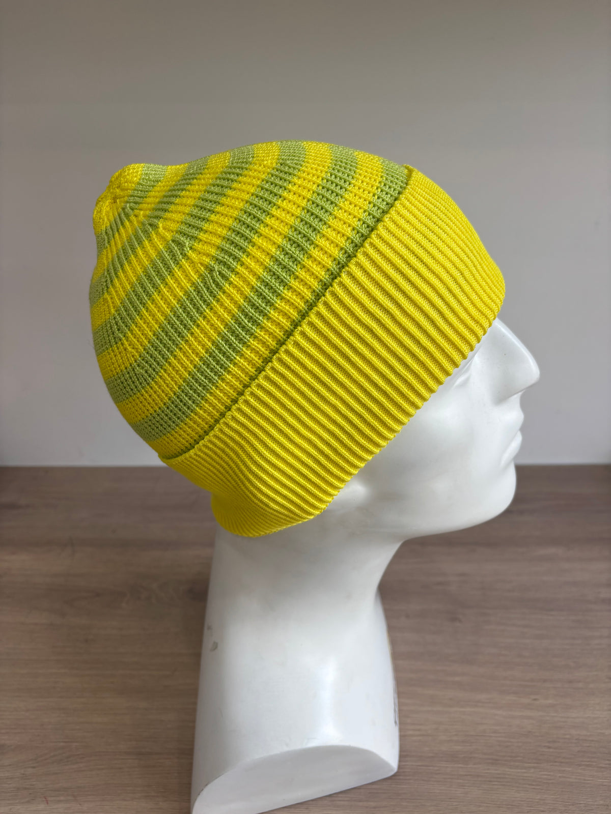 Bonnet rayé en coton