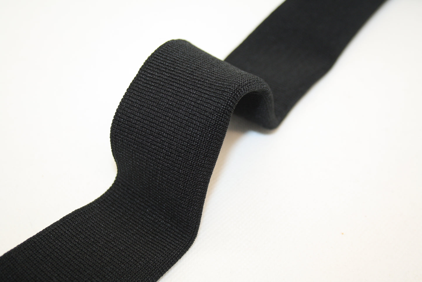 Bord-cote noir en polyester et elasthanne cote 1/1