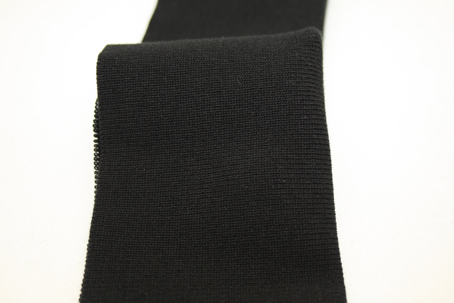Bord-cote noir en coton et elasthanne cote 1/1