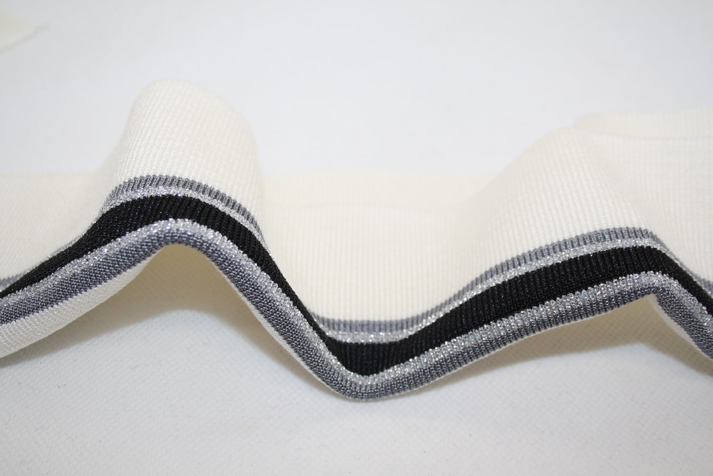 Bord-cote raye en viscose polyester brillant lurex cote 1/1
