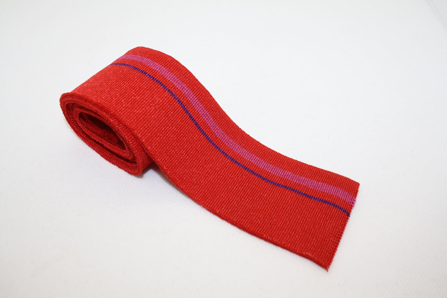 Bord-cote raye en polyester brillant cote 1/1