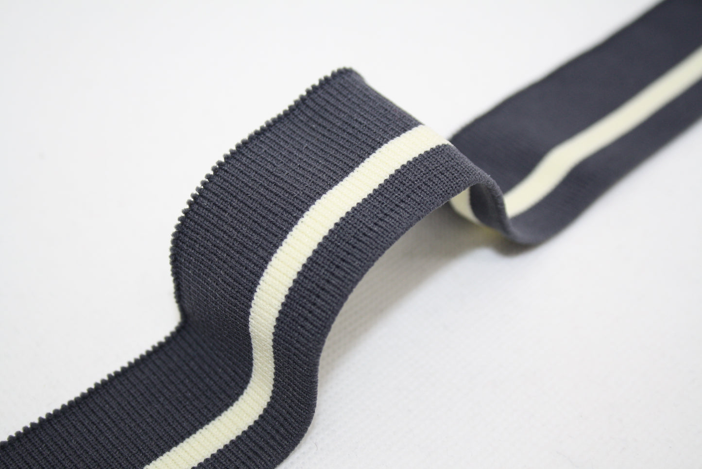 Bord-cote raye en polyamide et elasthanne cote 1/1